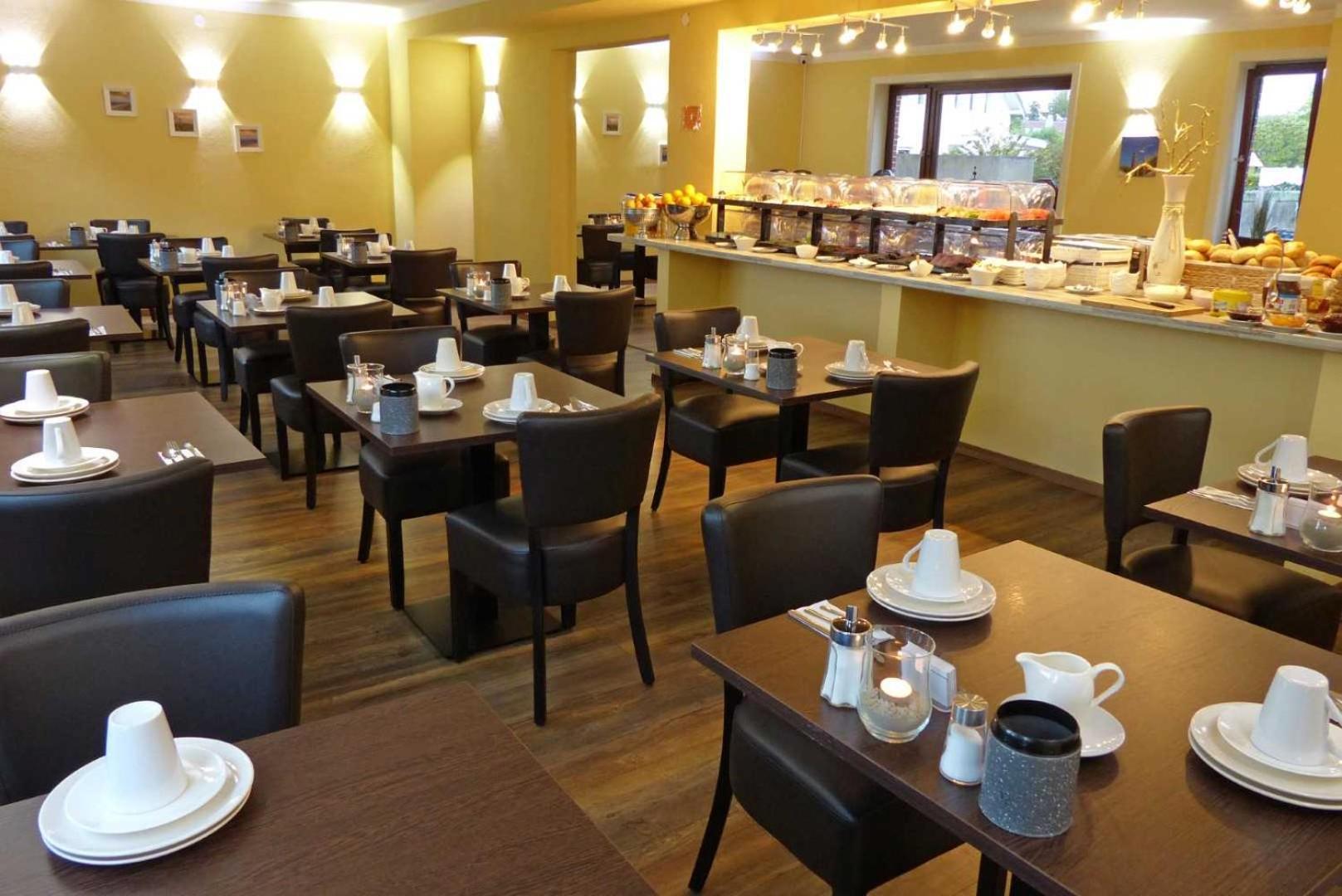 Hotel Zur Seerobbe 쿡스하펜 외부 사진