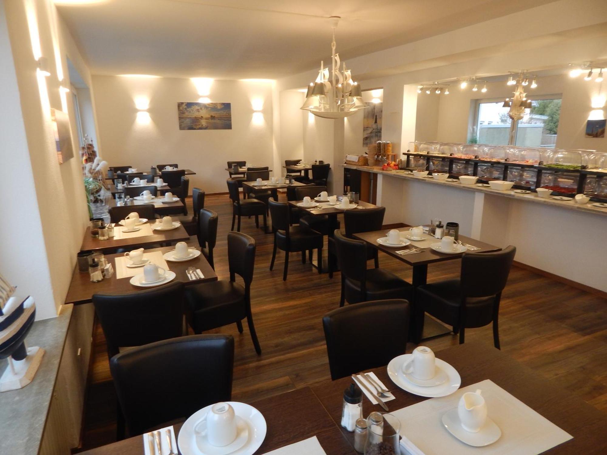 Hotel Zur Seerobbe 쿡스하펜 외부 사진